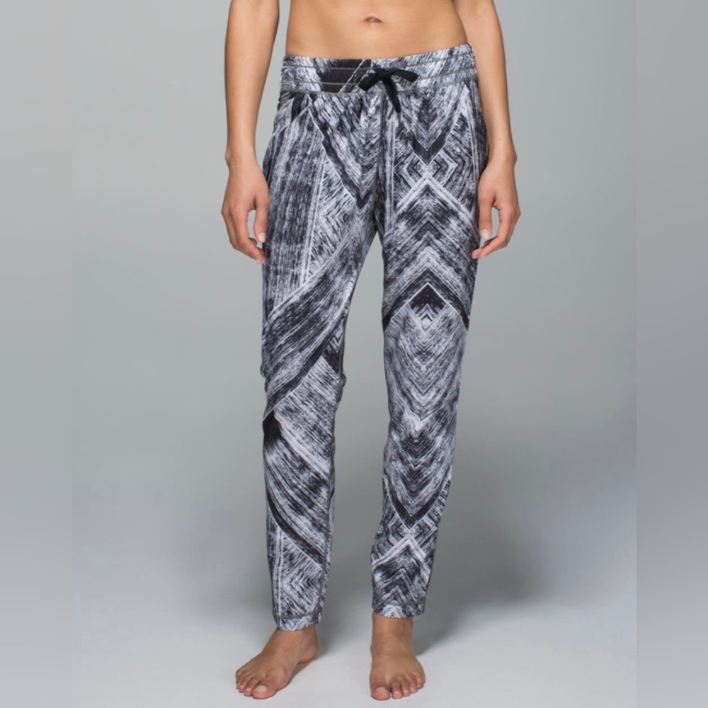 Lululemon Namaskar Pant ll